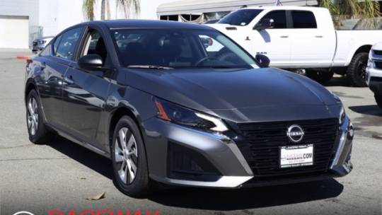 2025 Nissan Altima