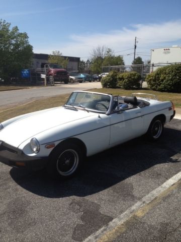 1977 white w/od 4 speed transmission. aka "snoopy"