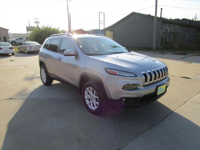 2018 jeep cherokee latitude plus