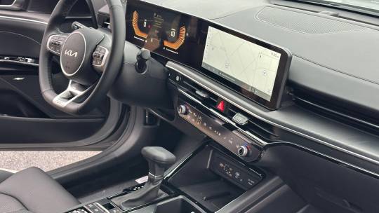 2025 Kia K5