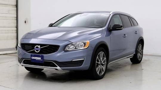 2017 Volvo V60 Cross Country