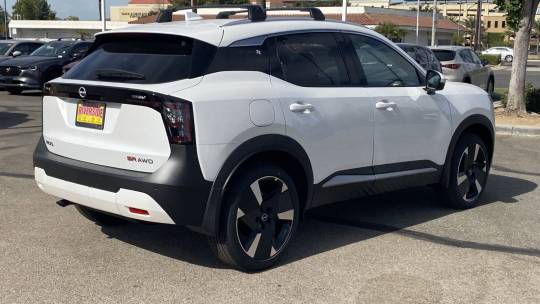 2025 Nissan Kicks