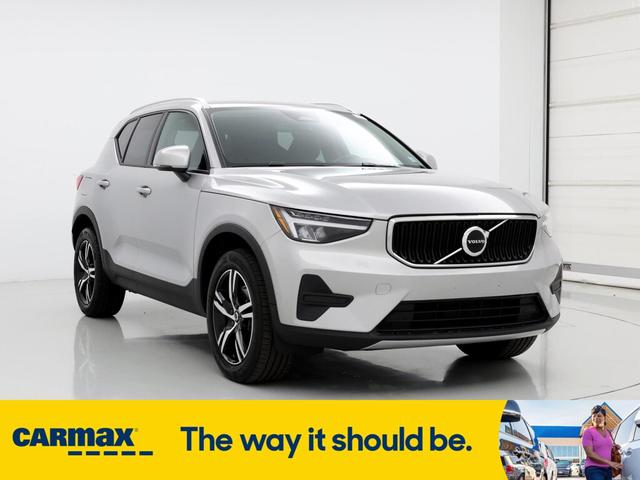 2023 volvo xc40 b5 core