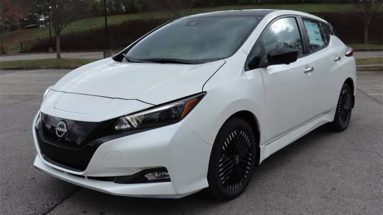 2023 Nissan Leaf sv plus