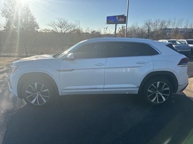 2024 volkswagen atlas cross sport 2.0t sel premium r-line