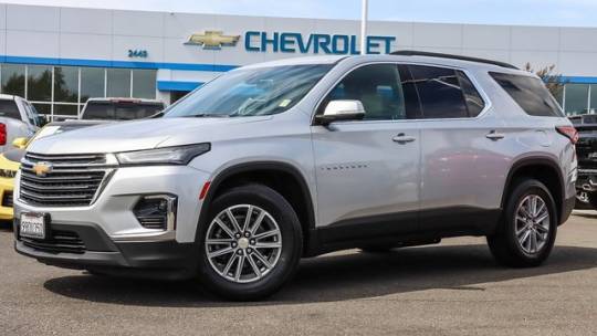 2022 chevrolet traverse lt leather