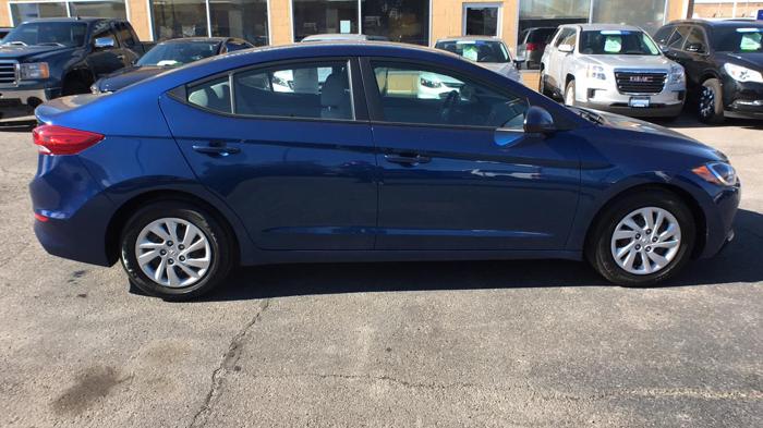 2017 hyundai elantra se se 4dr sedan (us midyear release for sale in great falls, montana