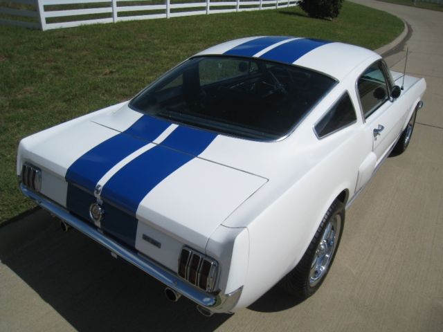 1965 ford mustang fastback 2+2 gt350 4-speed w/ pony interior 289