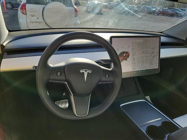 2022 tesla model y long range
