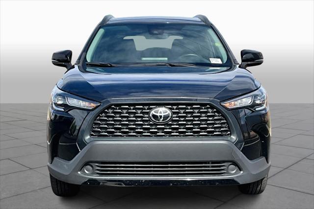 2022 toyota corolla cross le