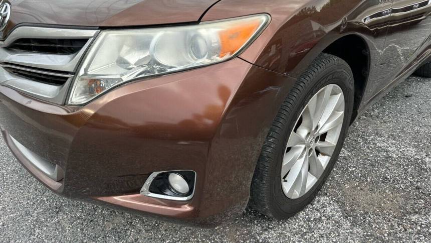 2013 toyota venza le