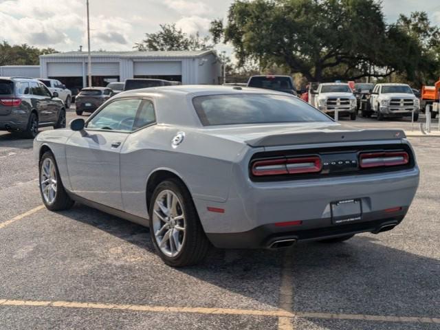 2022 dodge challenger gt