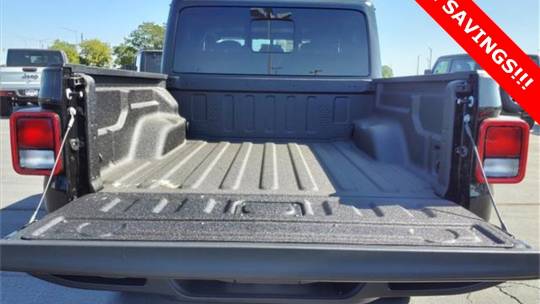 2023 Jeep Gladiator