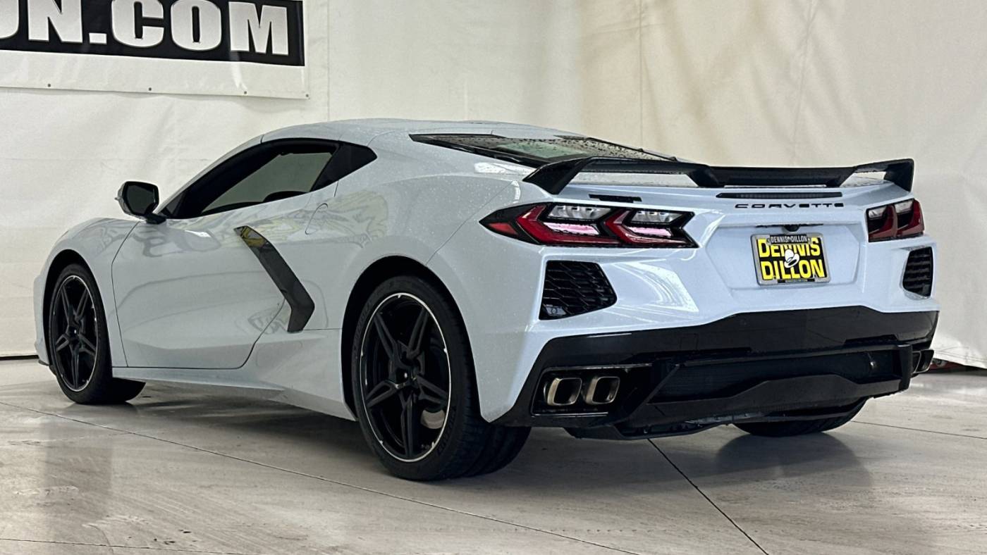 2021 chevrolet corvette stingray