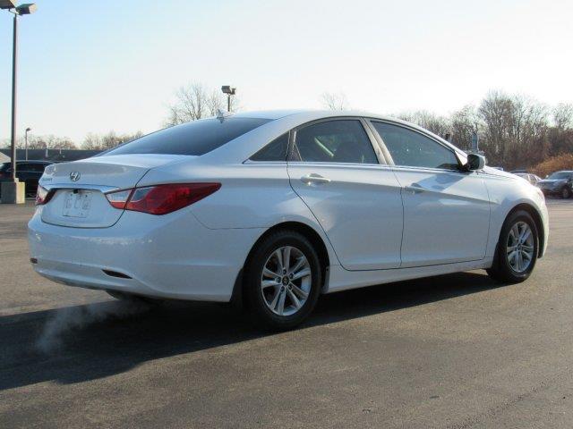 2013 hyundai sonata gls gls 4dr sedan for sale in fort trumbull, connecticut