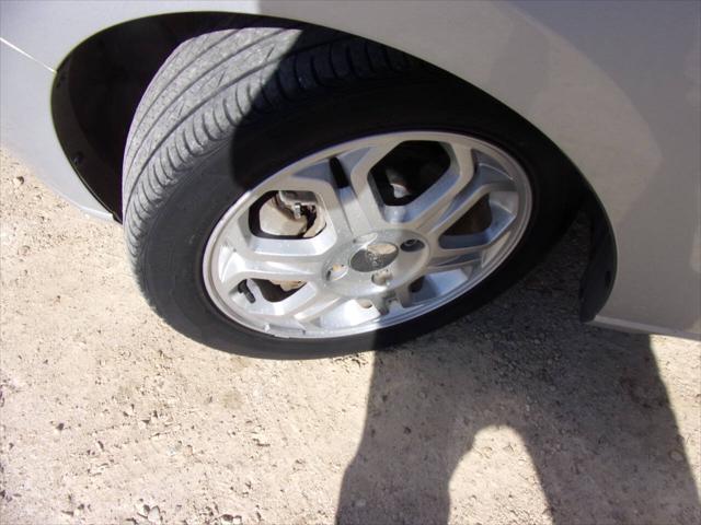 2008 ford focus ses