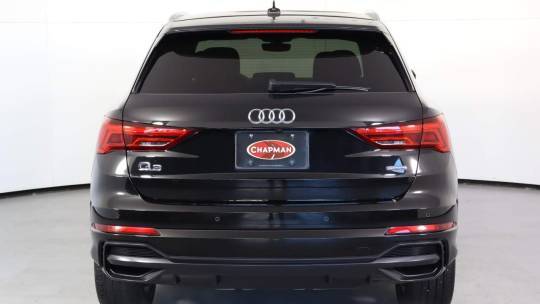 2022 Audi Q3