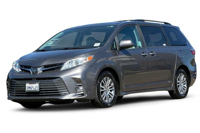 2020 toyota sienna xle