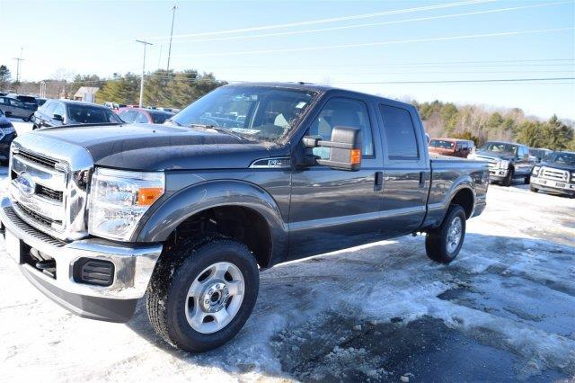 2016 ford f-250 super duty xlt 4x4 xlt 4dr crew cab 6.8 ft. sb pickup for sale in yarmouth, maine