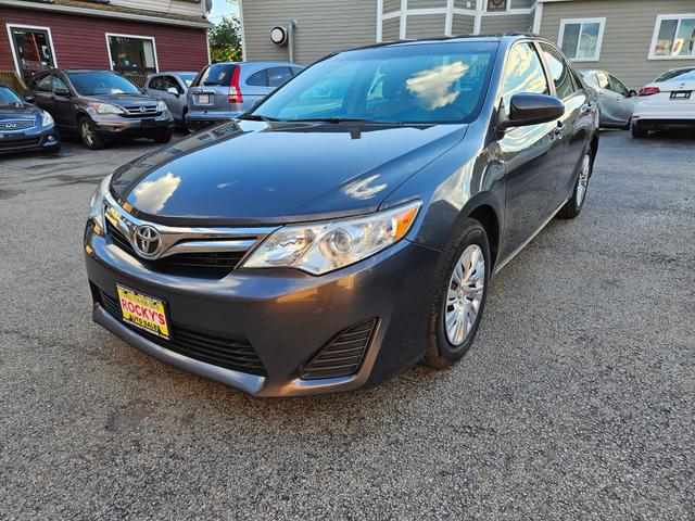 2012 toyota camry le