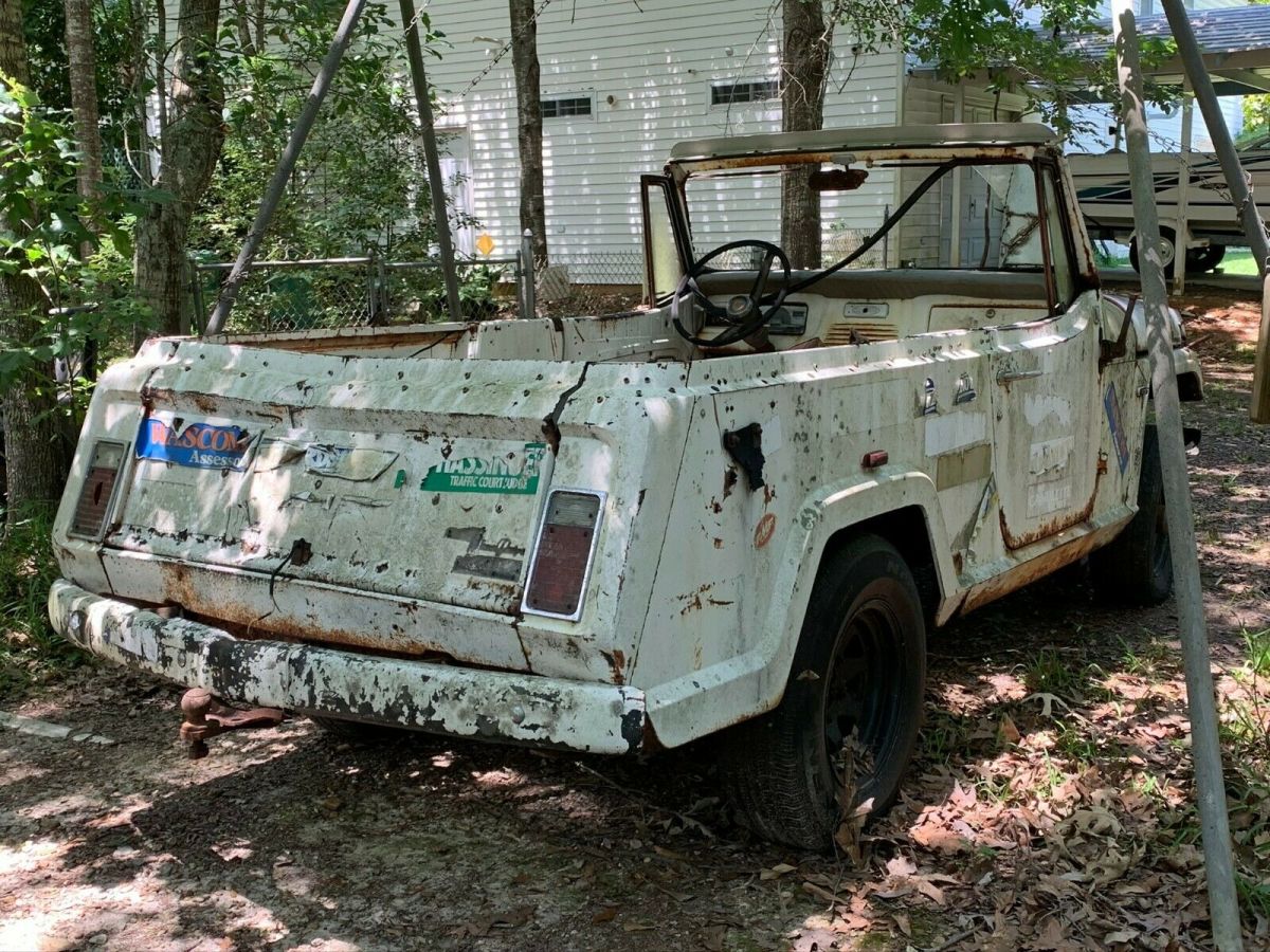 1970's jeepster commando