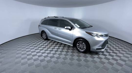 2023 Toyota Sienna