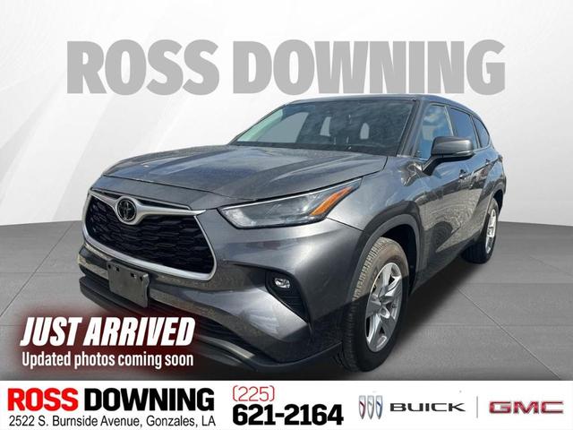 2023 toyota highlander xle