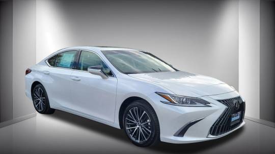 2025 Lexus ES
