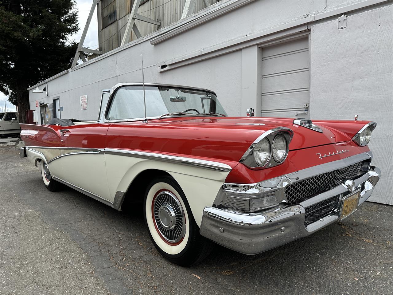 1958 ford fairlane sunliner