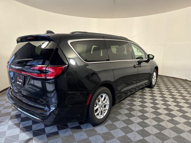2022 chrysler pacifica touring l
