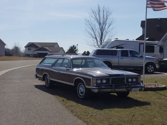 1973 ford ltd country squire 9 passenger station wagon 1969 1968 1970 1971 1972