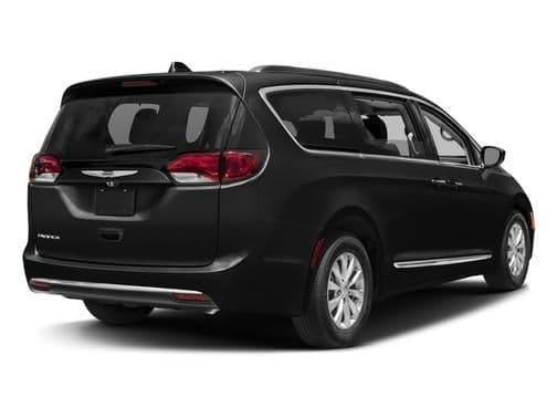 2017 chrysler pacifica touring-l in harrisonville, missouri