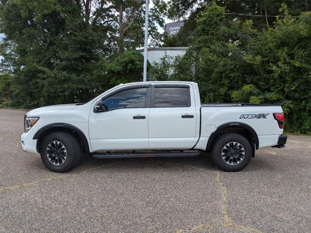 2020 nissan titan pro-4x
