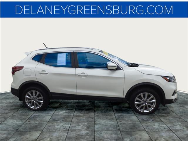 2021 nissan rogue sport sv