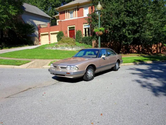 low low miles, fully serviced, very clean southern car, new va inspection!