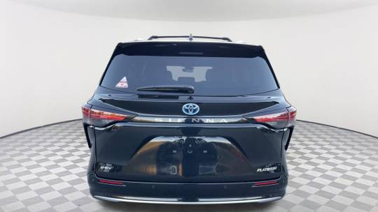 2025 Toyota Sienna