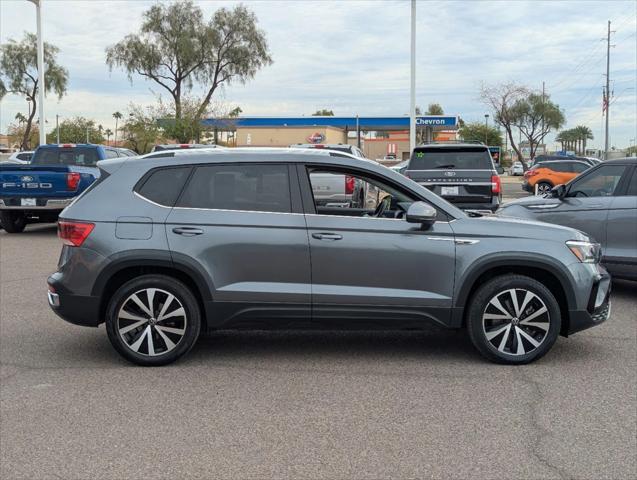 2022 volkswagen taos 1.5t se