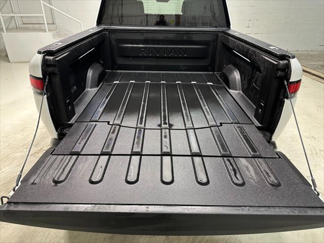 2023 rivian r1t adventure quad motor large pack