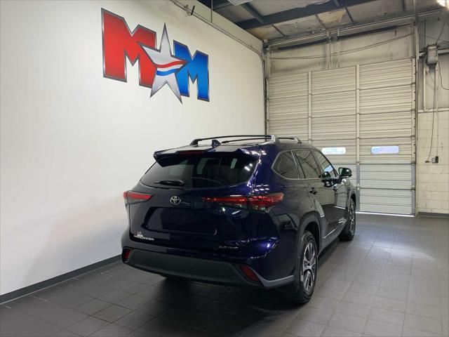 2021 toyota highlander xle