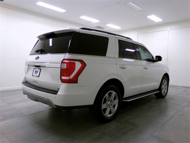 2021 ford expedition xlt