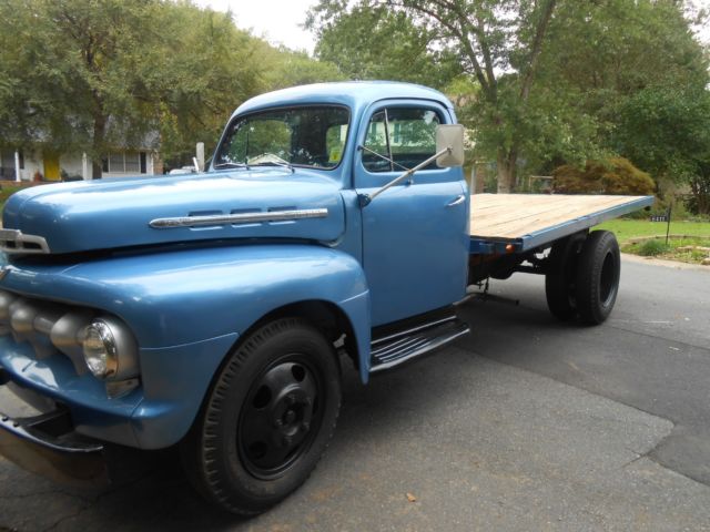 1951 ford f5 - 1.5 ton flat bed - like coe - 429 v8 - restored - estate