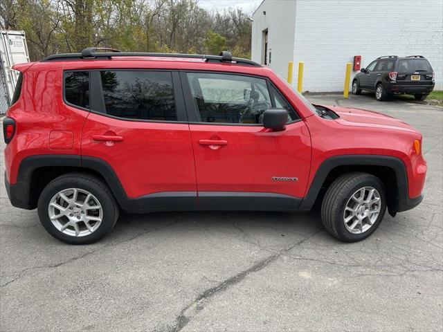 2023 jeep renegade latitude