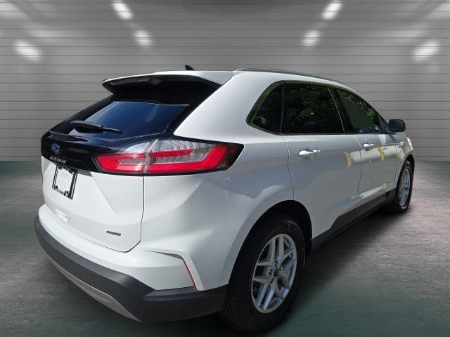 2021 ford edge sel