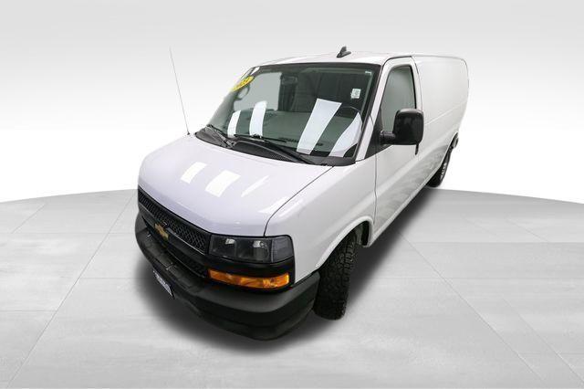 2023 chevrolet express 2500 work van