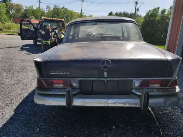 1965 mercedes 220se w sunroof heckflosse fintail factory black w red interior