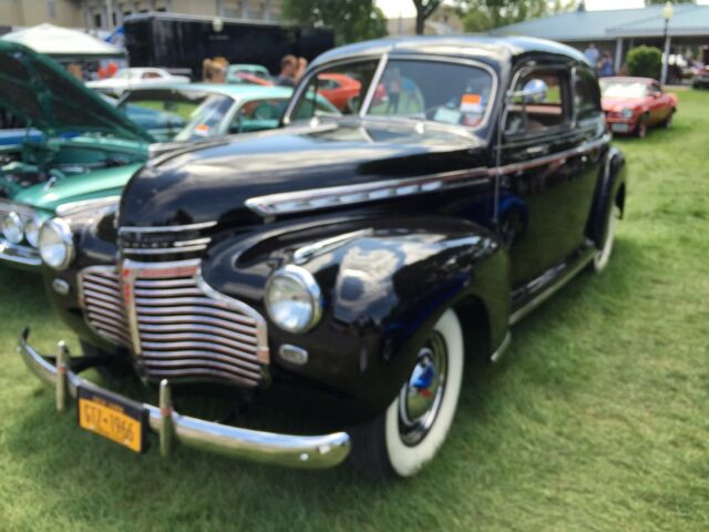 1941 chevrolet 2 door special deluxe