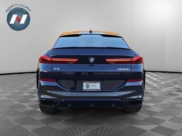 2021 bmw x6 m50i