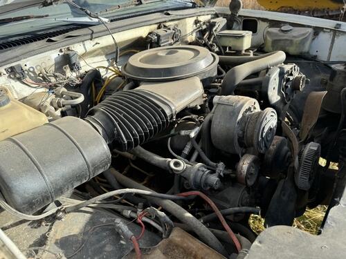 chevy 454 as is $800 dont know if brandon or not also has a four-speed manual tran