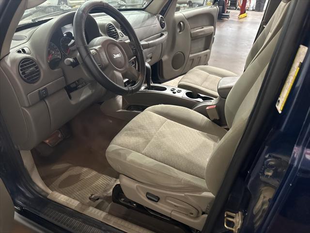 2005 jeep liberty renegade
