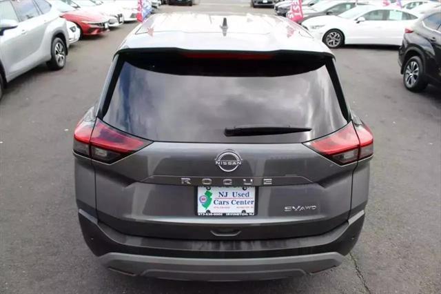 2022 nissan rogue sv